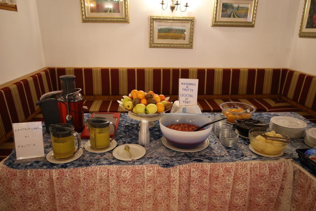 Park Hotel Mater Dei Поцца-ди-Фасса Экстерьер фото