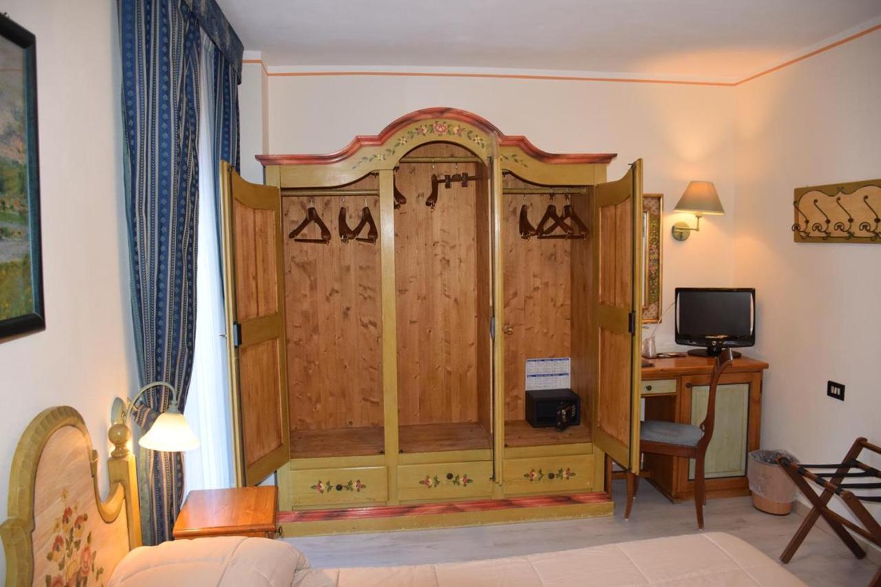 Park Hotel Mater Dei Поцца-ди-Фасса Экстерьер фото